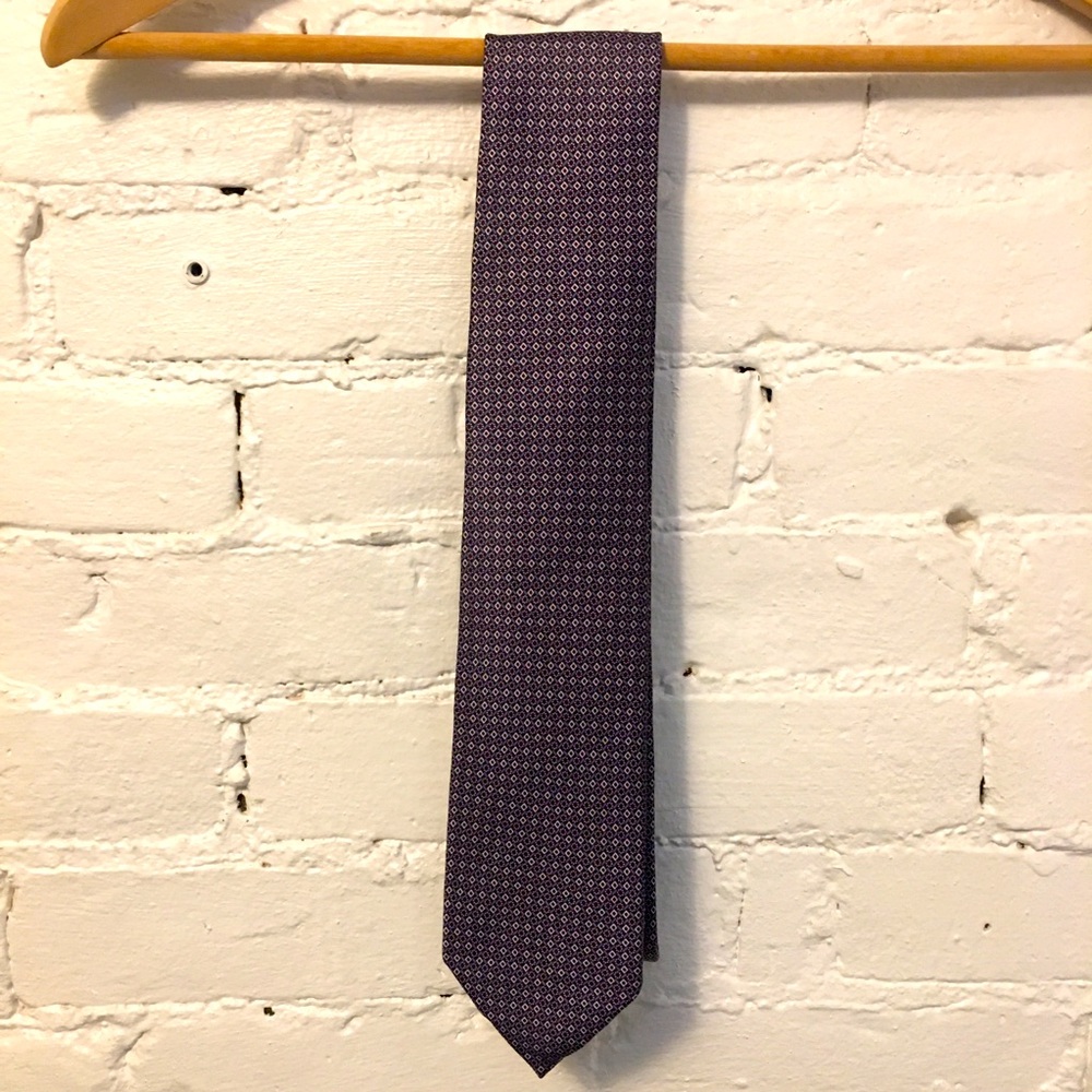 Brioni silk necktie gray & purple foulard Italy classic luxury